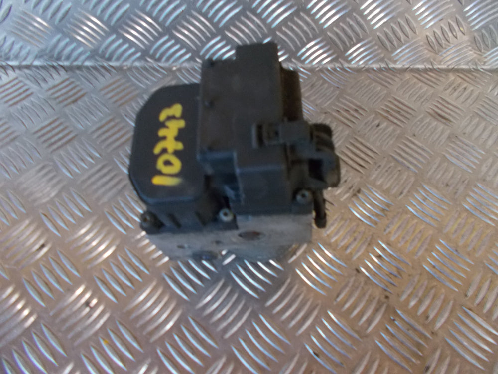 Audi A4 ABS Pumpe Med OEM Nr. 8E0614111AB Fra Audi Ophugger