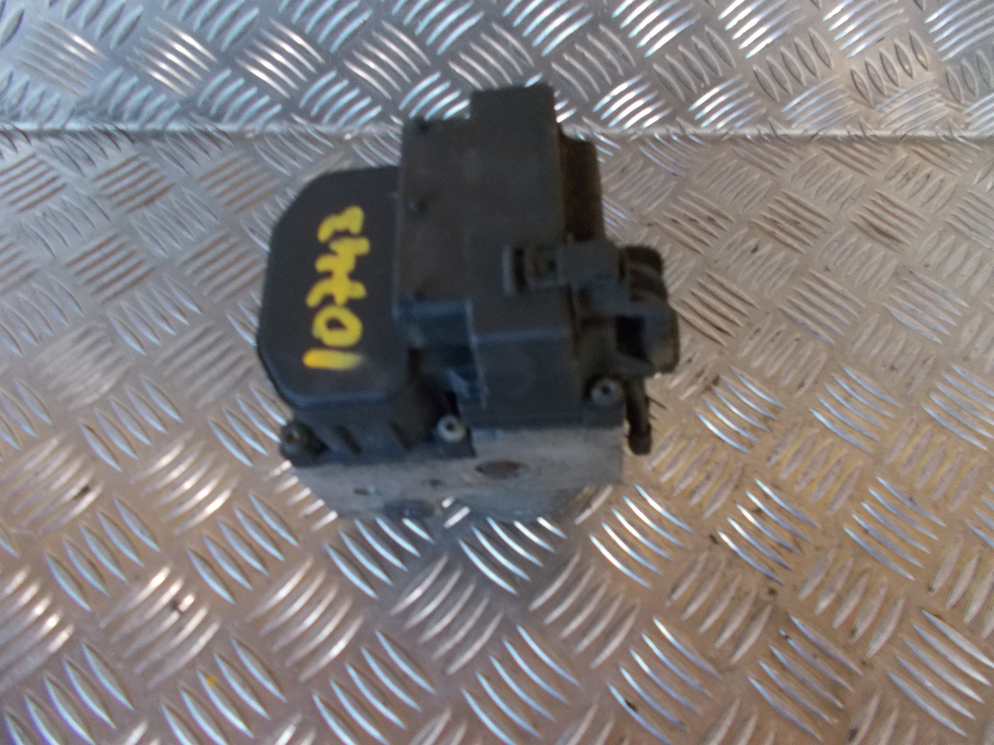 Audi A4 8D Abs Pumpe Med OEM Nr. 8E0614111AB Fra Audi Ophugger