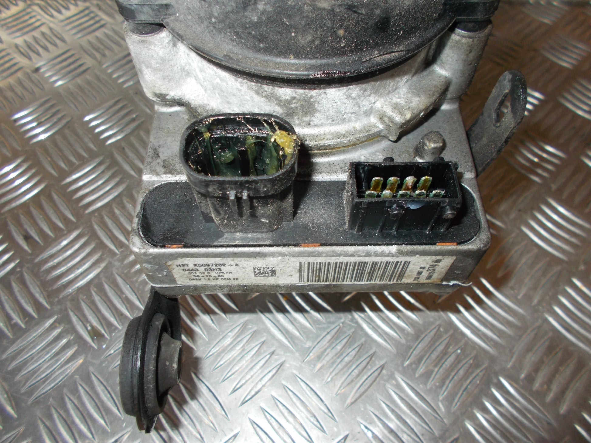 Peugeot 307 Servopumpe Med OEM Nr. 966137480 Fra Peugeot Ophugger