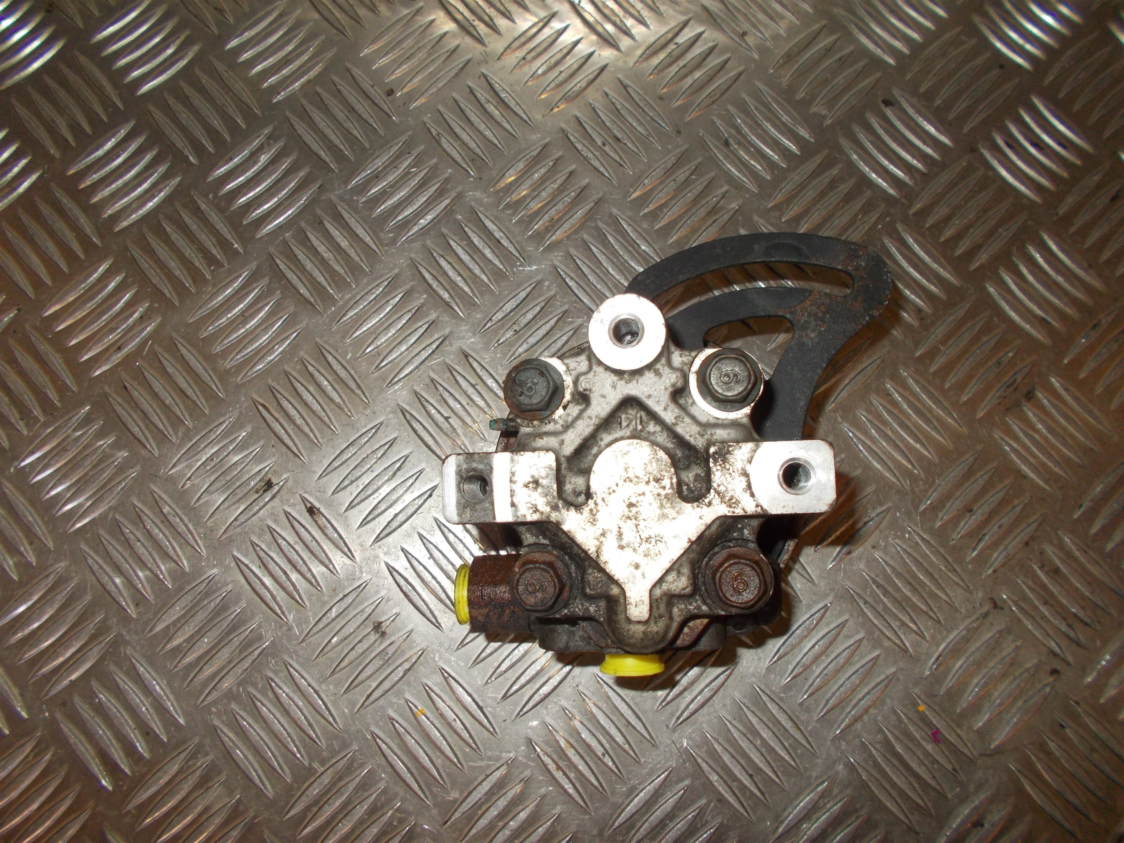 Chevrolet Spark Servopumpe Med OEM Nr. Ophugger Fra Chevrolet Ophugger
