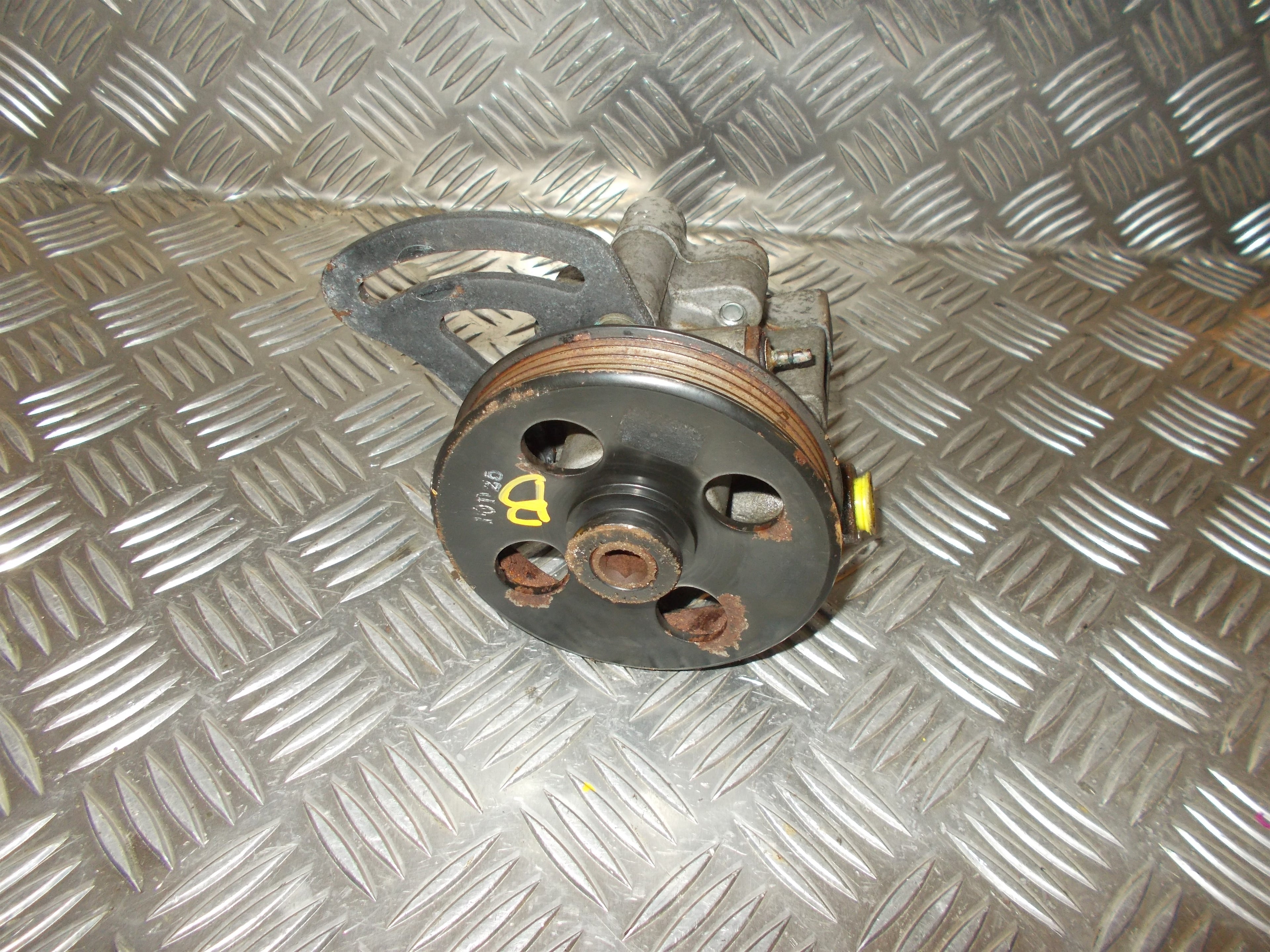 Chevrolet Spark Servopumpe Med OEM Nr. Ophugger Fra Chevrolet Ophugger