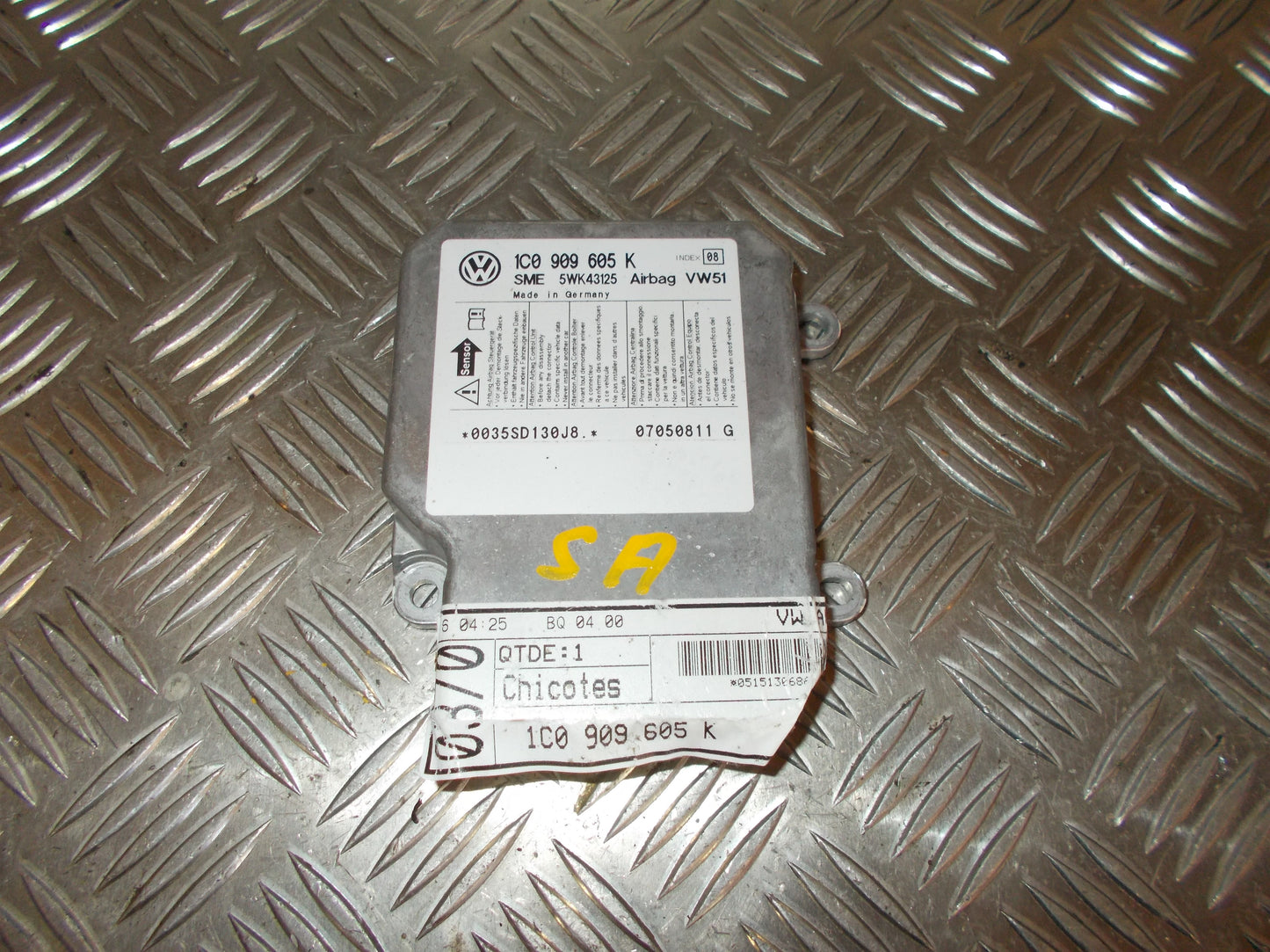 VW Fox 5Z Airbag Elboks Med OEM Nr. 1C0909605K Fra VW Ophugger