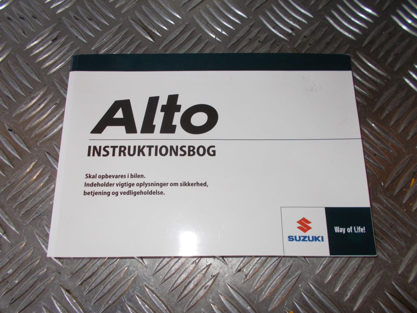 Suzuki Alto Instruktionsbog Med OEM Nr. Ophugger Fra Suzuki Ophugger