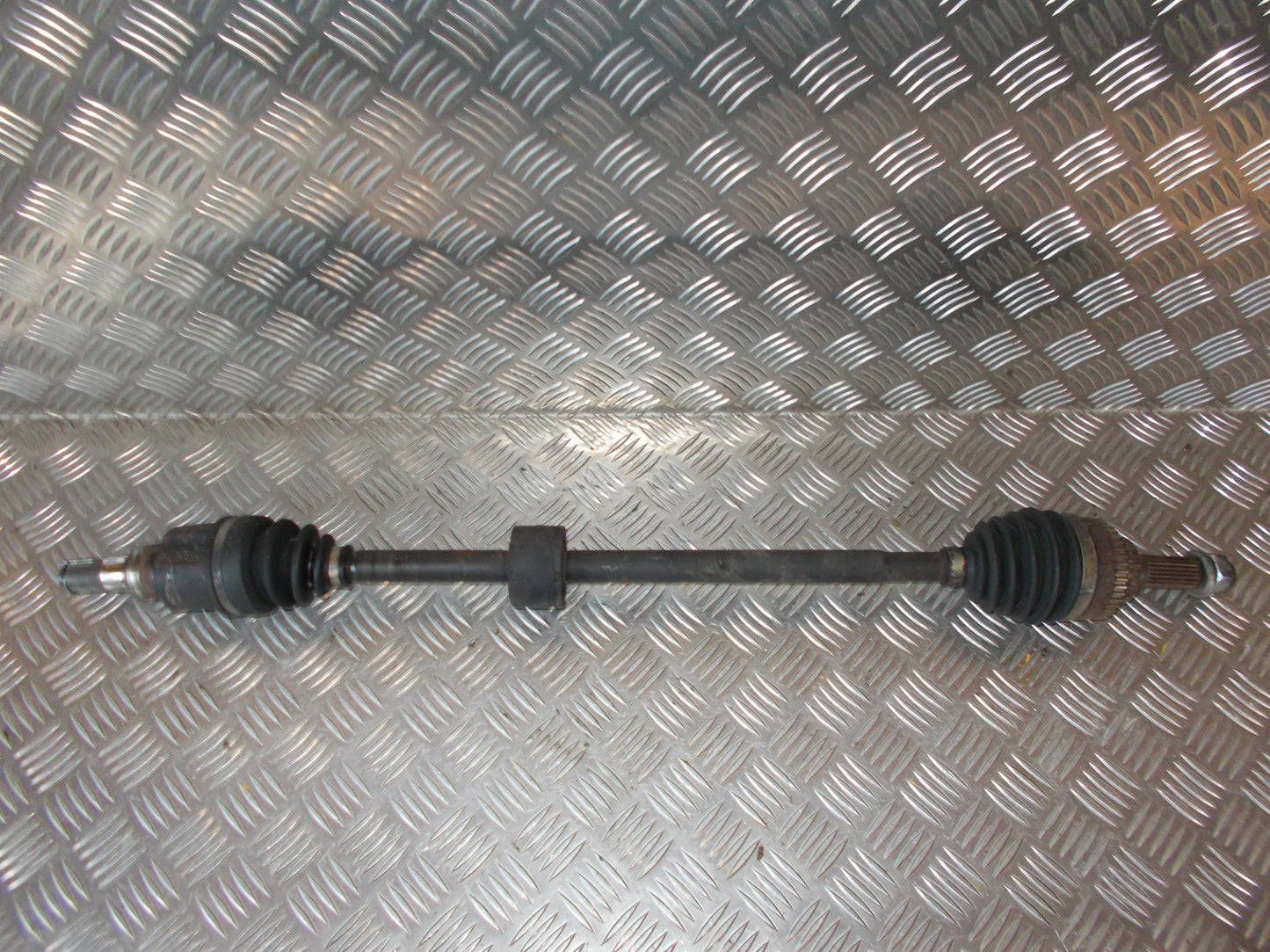 Suzuki Alto Trækaksel For H Med OEM Nr. Ophugger Fra Suzuki Ophugger