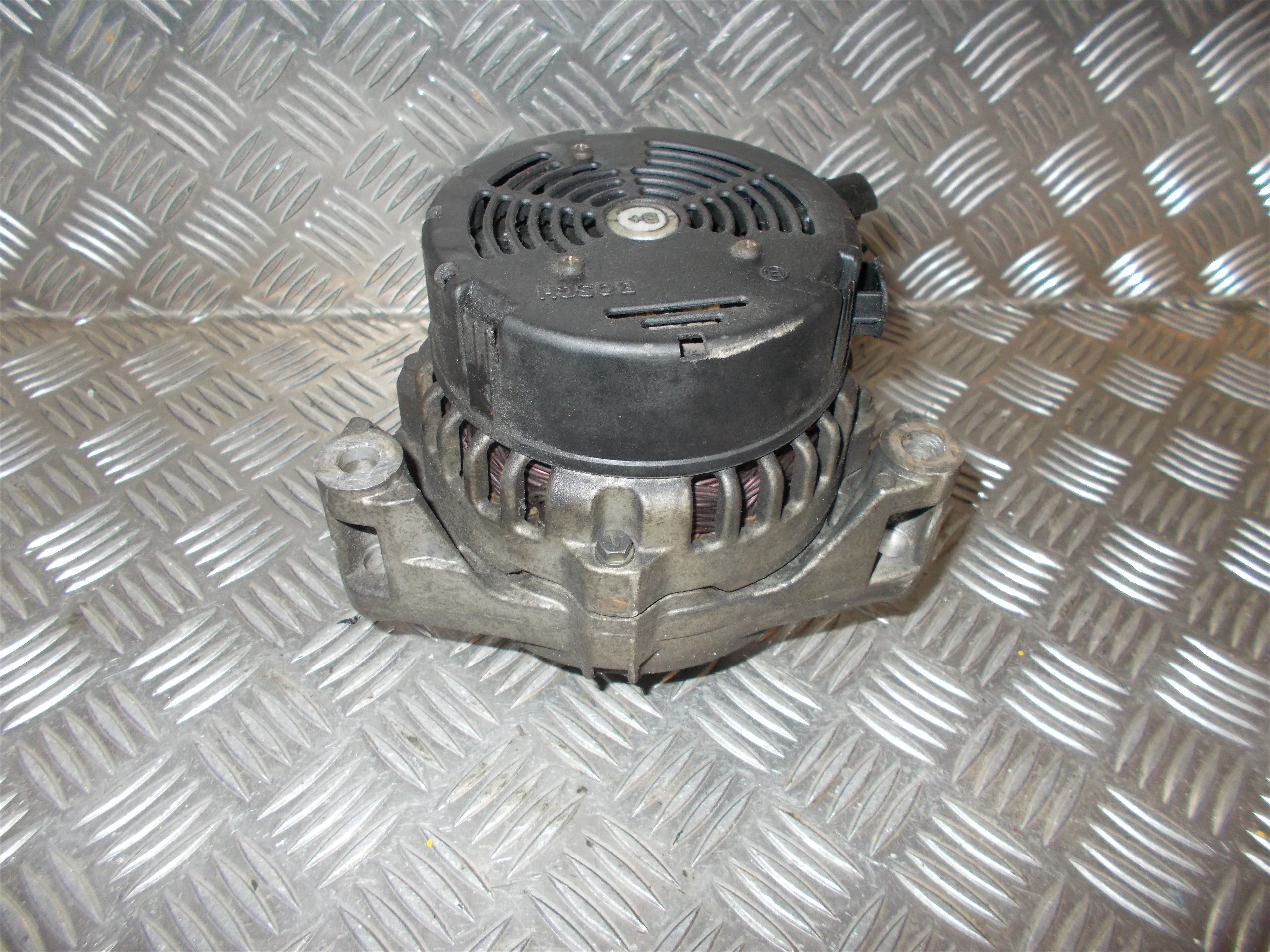 Citroen Berlingo Generator Med OEM Nr. 5705FP Fra Citroen Ophugger
