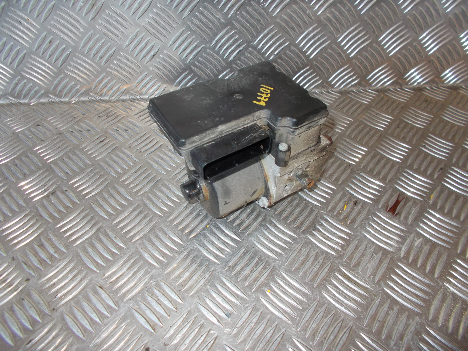 Daewoo Matiz ABS Pumpe Med OEM Nr. 96340210 Fra Daewoo Ophugger