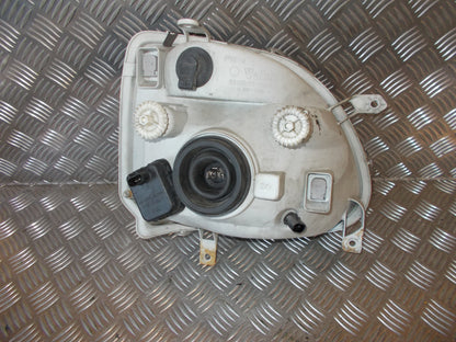 Suzuki Wagon R Forlygte Med OEM Nr. 3532183E00 Fra Suzuki Ophugger