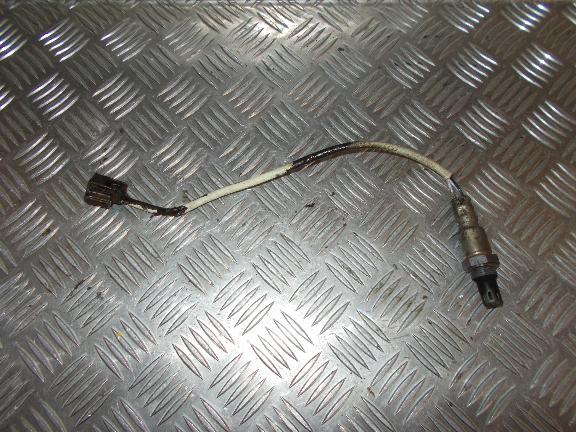 Nissan Micra K13 Lambda Sonde/Nox Sensor Med OEM Nr. OZA6031118 Fra Nissan Ophugger