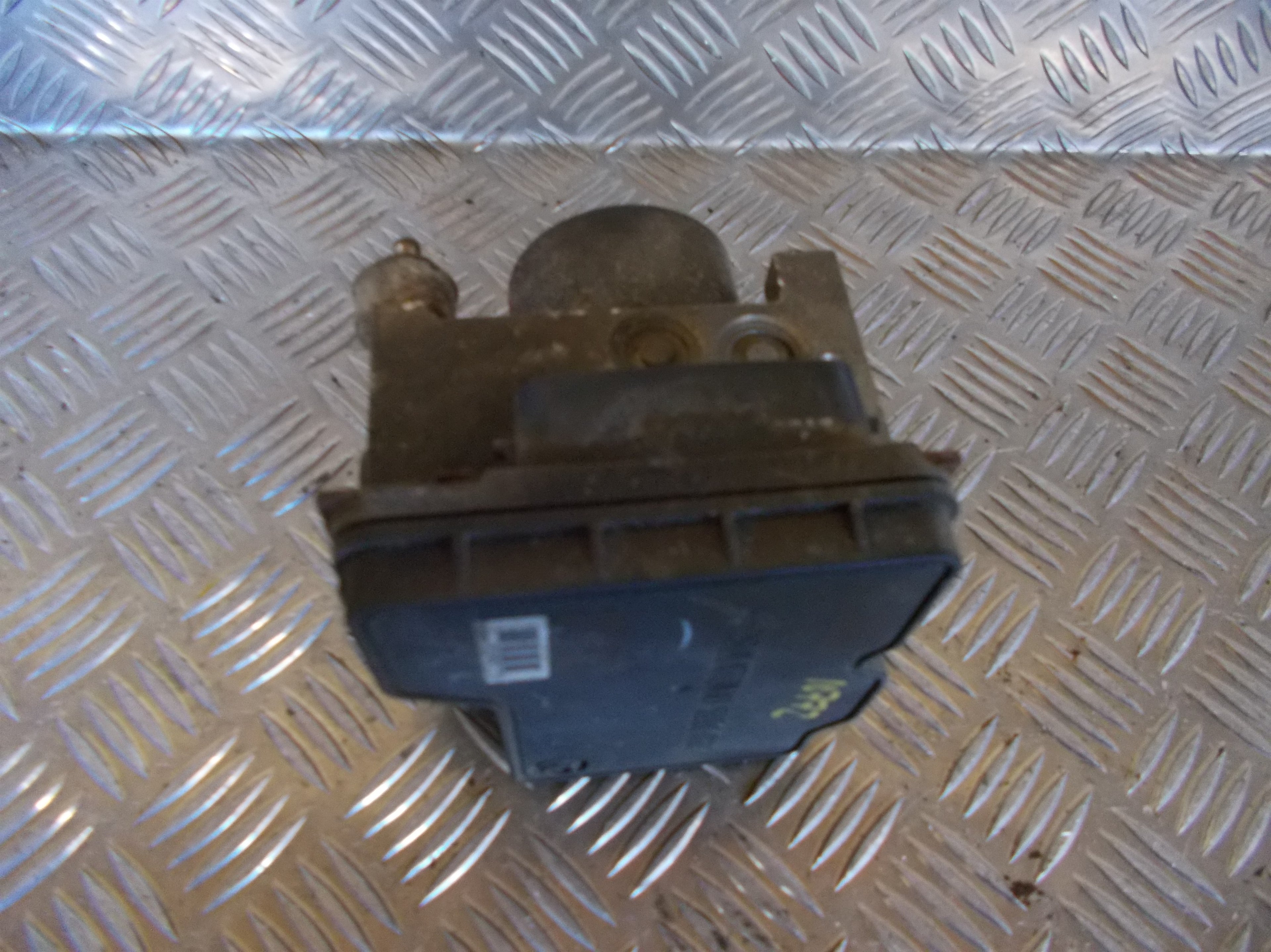 Nissan Micra K13 ABS Pumpe Med OEM Nr. 0265956096 Fra Nissan Ophugger