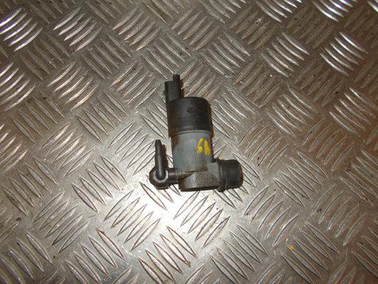 Nissan Micra K13 Sprinklermotor Med OEM Nr. 9641553880 Fra Nissan Ophugger