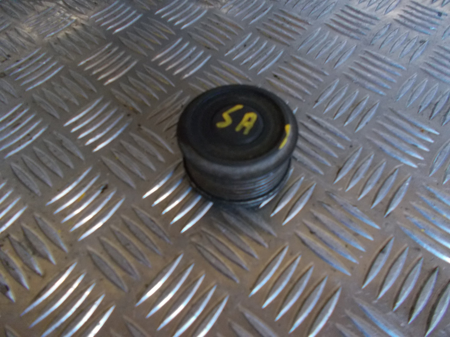 Opel Astra J Generator Friløbs  Med OEM Nr. 55566587 Fra Opel Ophugger