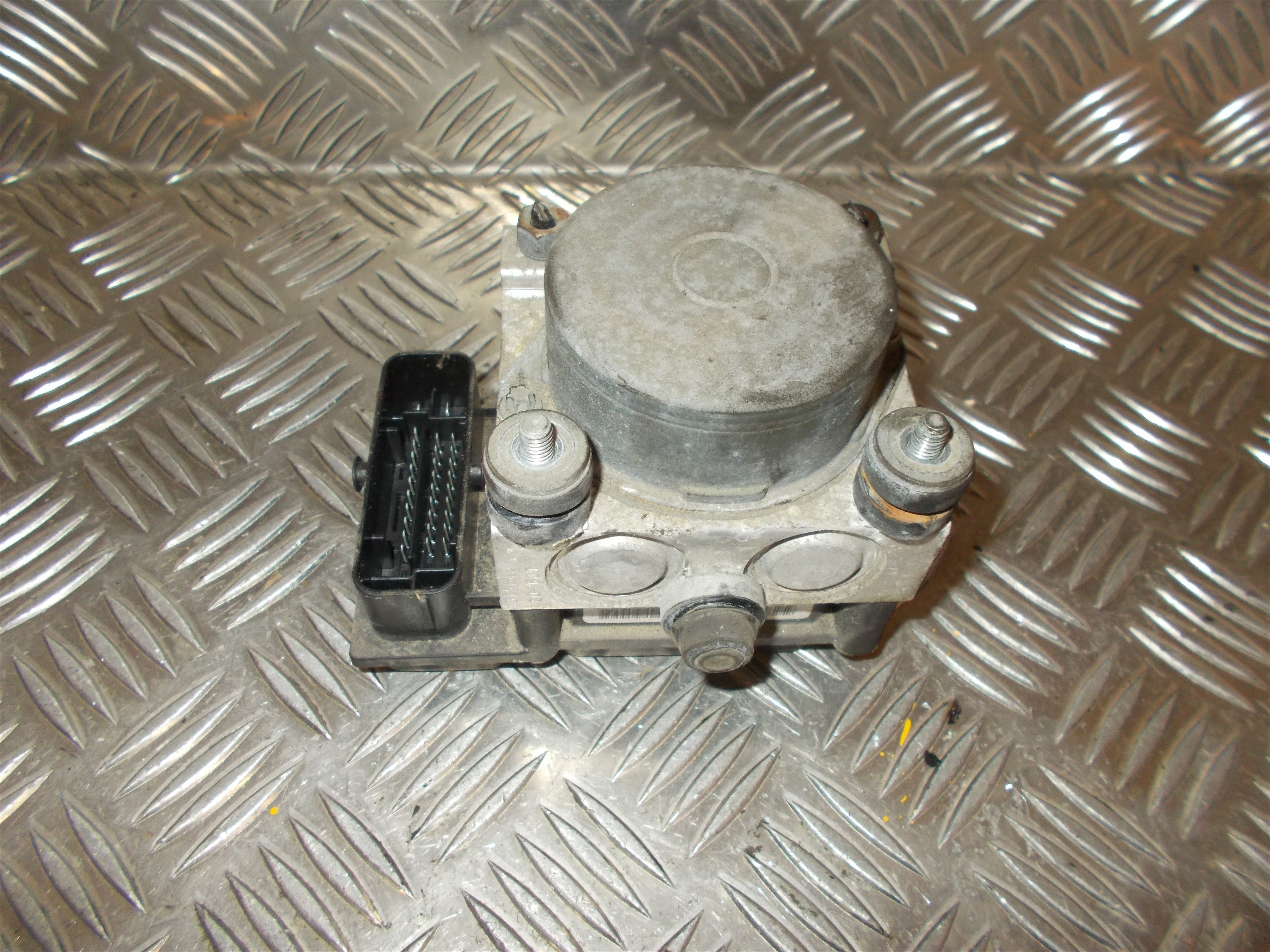 Peugeot Bipper ABS Pumpe Med OEM Nr. 0265800662 Fra Peugeot Ophugger