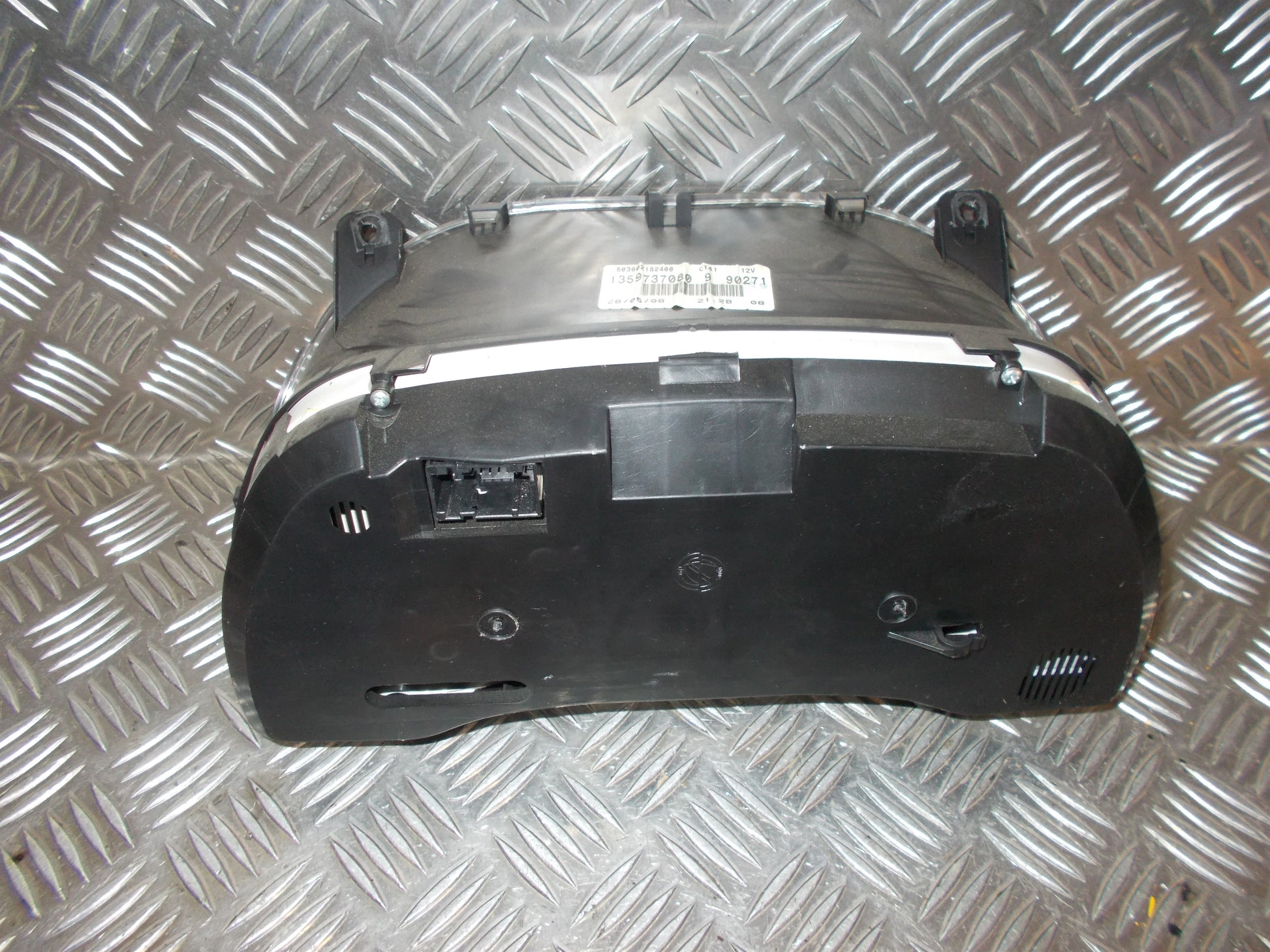 Peugeot Bipper Speedometer - Instrument Med OEM Nr. 6103NR Fra Peugeot Ophugger