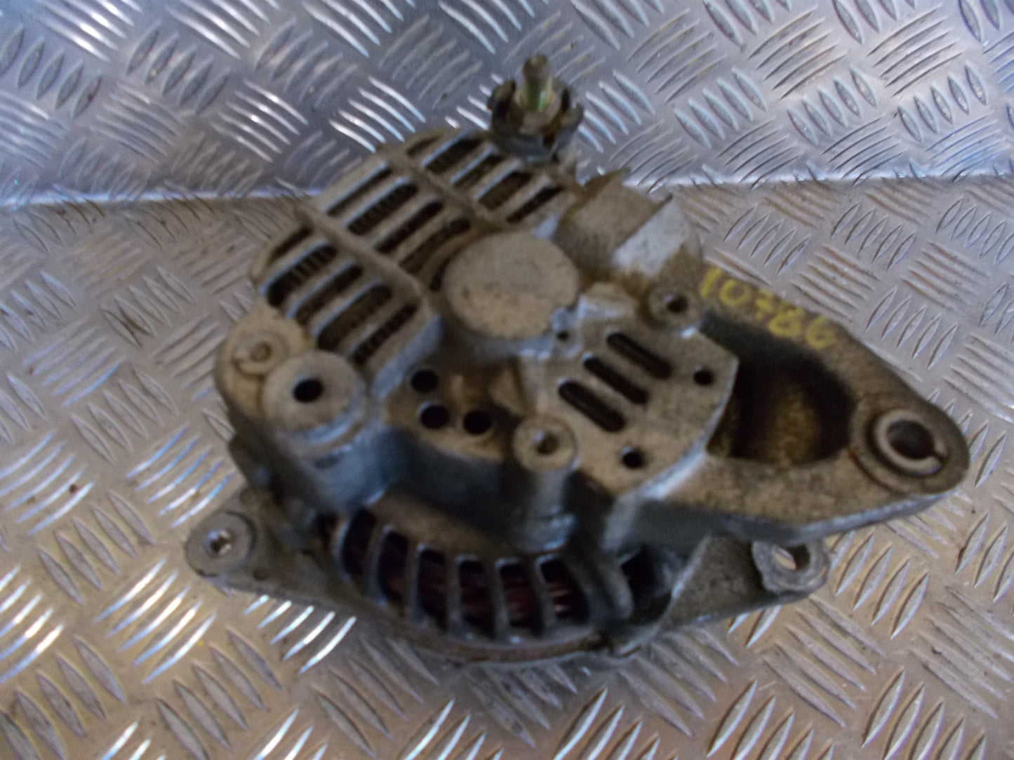 Mitsubishi Lancer Generator Med OEM Nr. A3TB6091 Fra Mitsubishi Ophugger