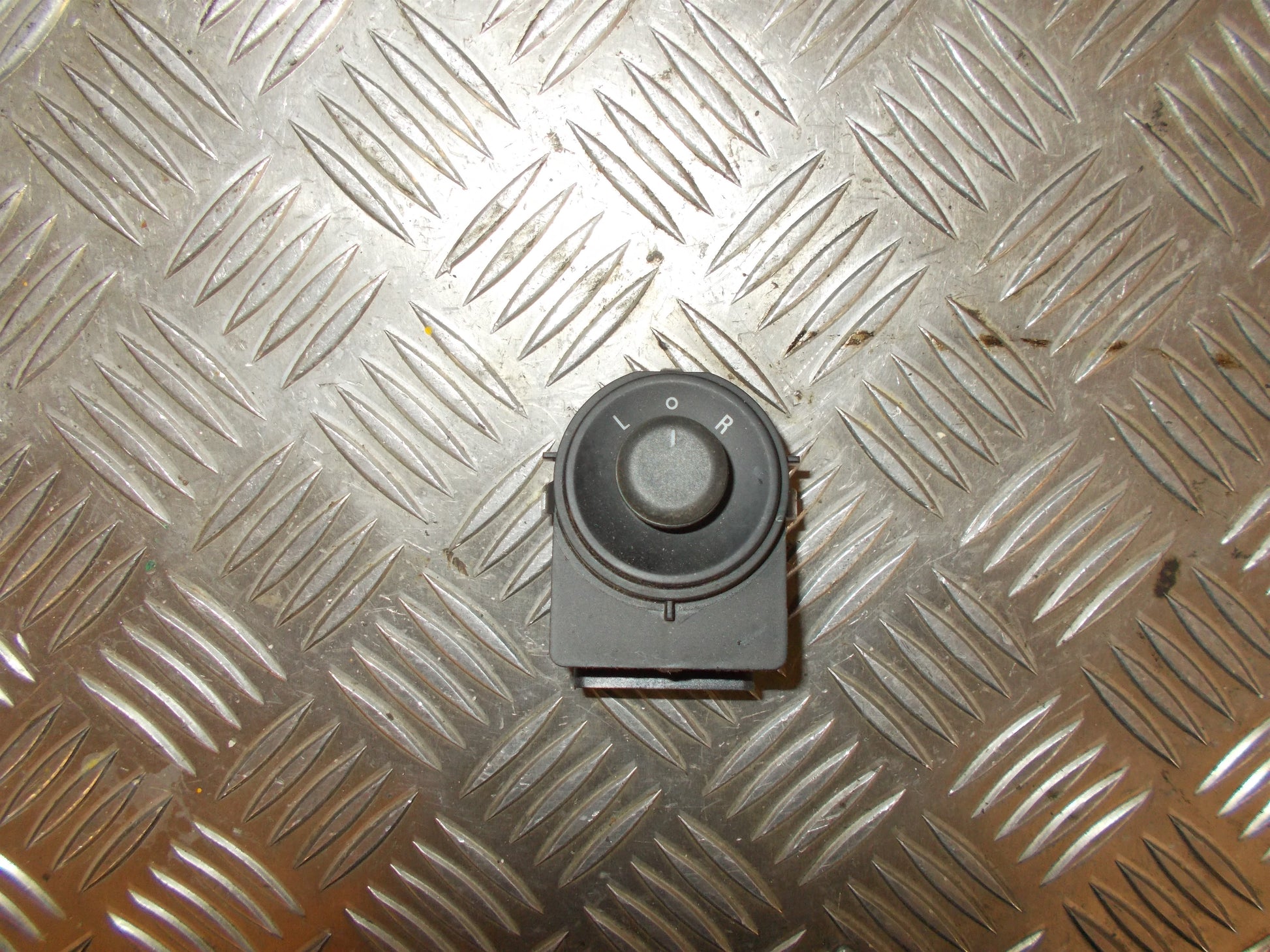 Opel Astra J Kontakt Sidespejl Med OEM Nr. 13271827 Fra Opel Ophugger