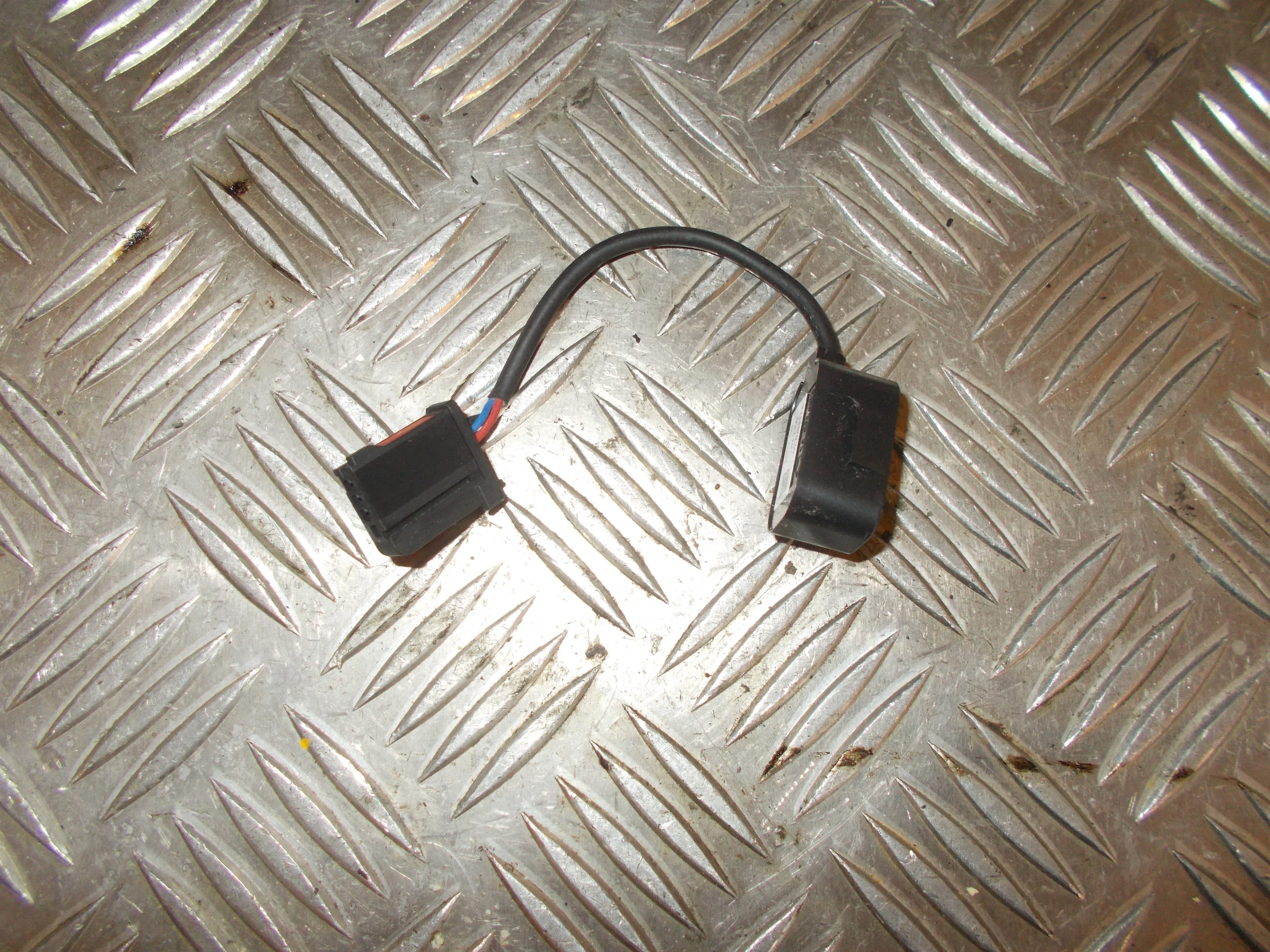 Opel Astra J Radio Div. Tilbehør Med OEM Nr. 13242355 Fra Opel Ophugger