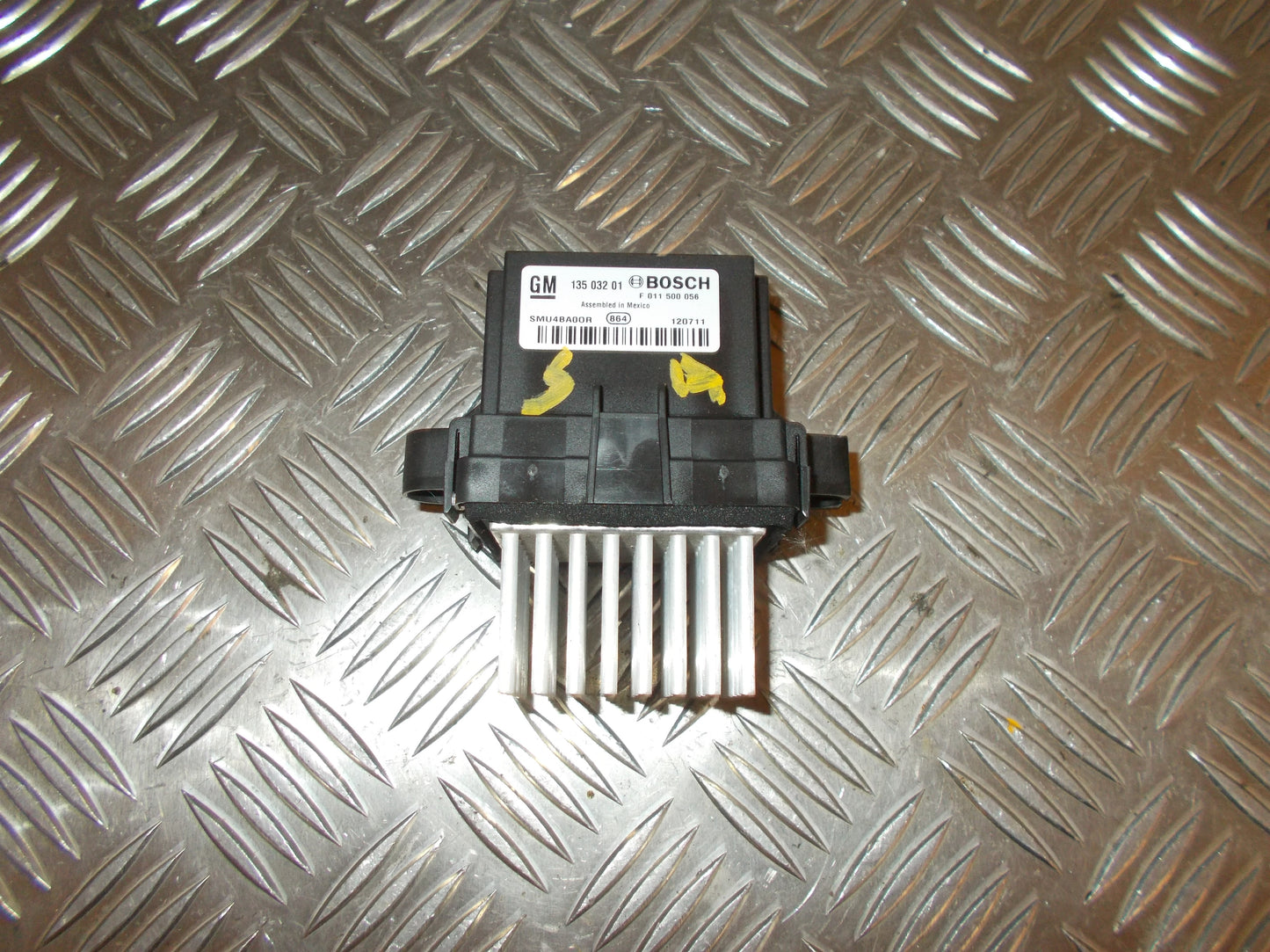 Opel Astra J Varmemodstand Med OEM Nr. 13503201 Fra Opel Ophugger