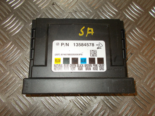 Opel Astra J Bcm / Komfortkomputer Med OEM Nr. 13584578 Fra Opel Ophugger