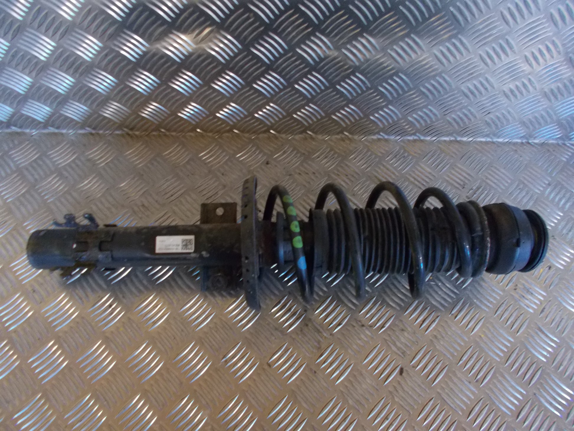 Seat Ibiza Fjederben For H Med OEM Nr. 6R0413031BA Fra Seat Ophugger