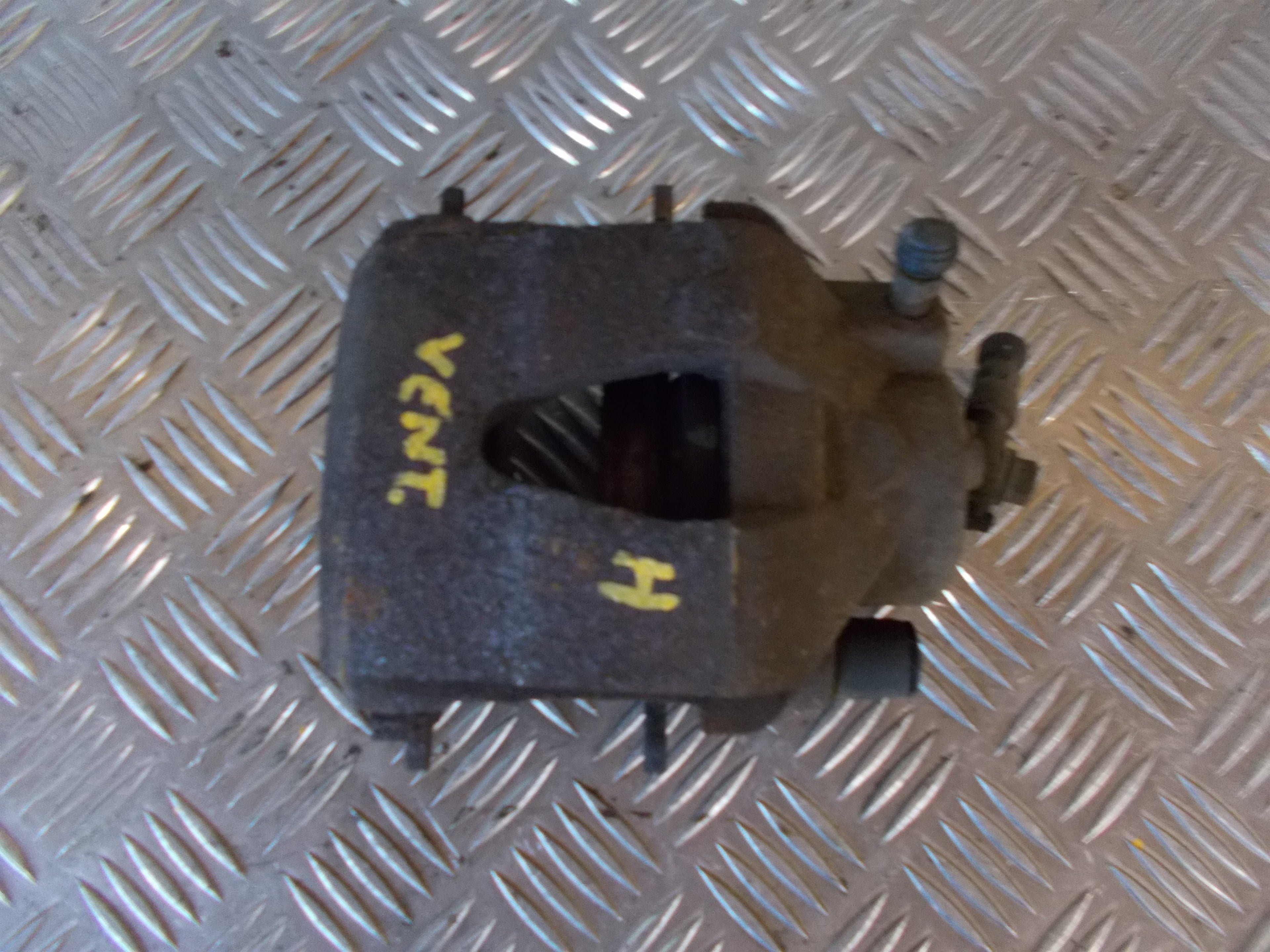 Seat Ibiza Bremsekaliber Hf Med OEM Nr. 1K0615124D Fra Seat Ophugger