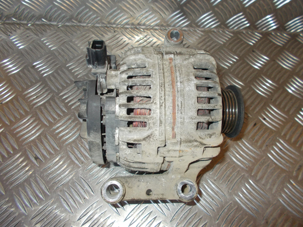 Ford Transit Forhj. Generator Med OEM Nr. 0124415030 Fra Ford Ophugger