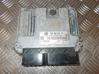 Skoda Octavia Motorstyring - Motorstyreboks - Injection Elboks Med OEM Nr. 03G906021TG Fra Skoda Ophugger