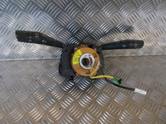 Citroen Nemo Kontakt Combi Med OEM Nr. Ophugger Fra Citroen Ophugger