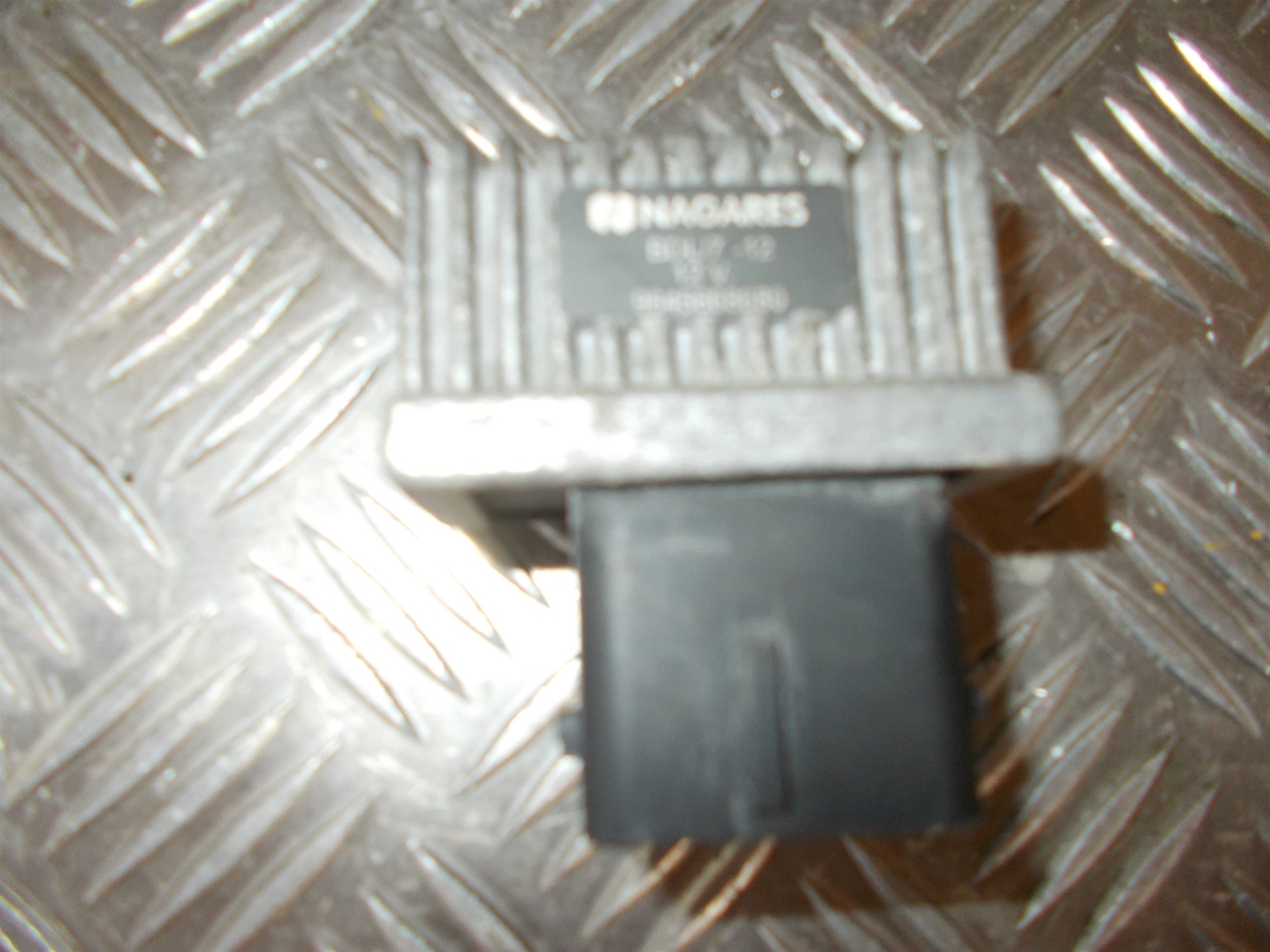 Citroen Nemo Relæ Forvarmer Med OEM Nr. Ophugger Fra Citroen Ophugger