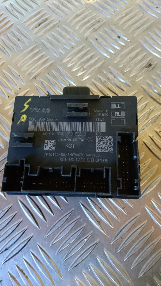 VW Tiguan Bcm / Komfortkomputer Med OEM Nr. 5Q0959593E Fra VW Ophugger