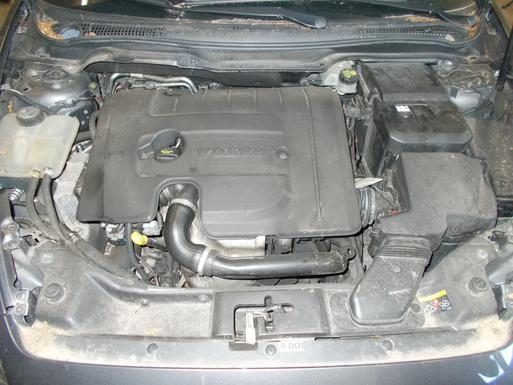 Volvo S40/V50 Pluk-Selv-Bil Med OEM Nr. Ophugger Fra Volvo Ophugger