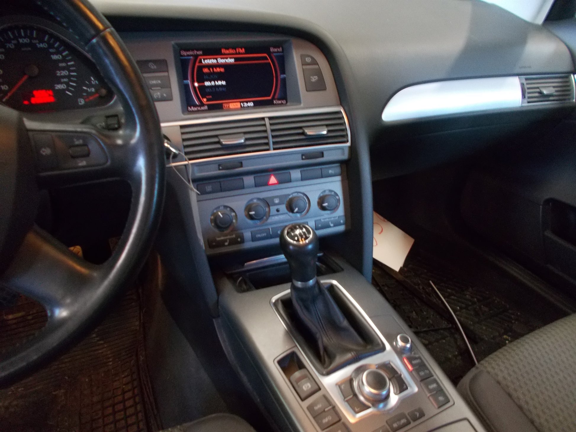 Audi A6 4F Pluk-Selv-Bil Med OEM Nr. WAUZZZ4F06N085723 Fra Audi Ophugger