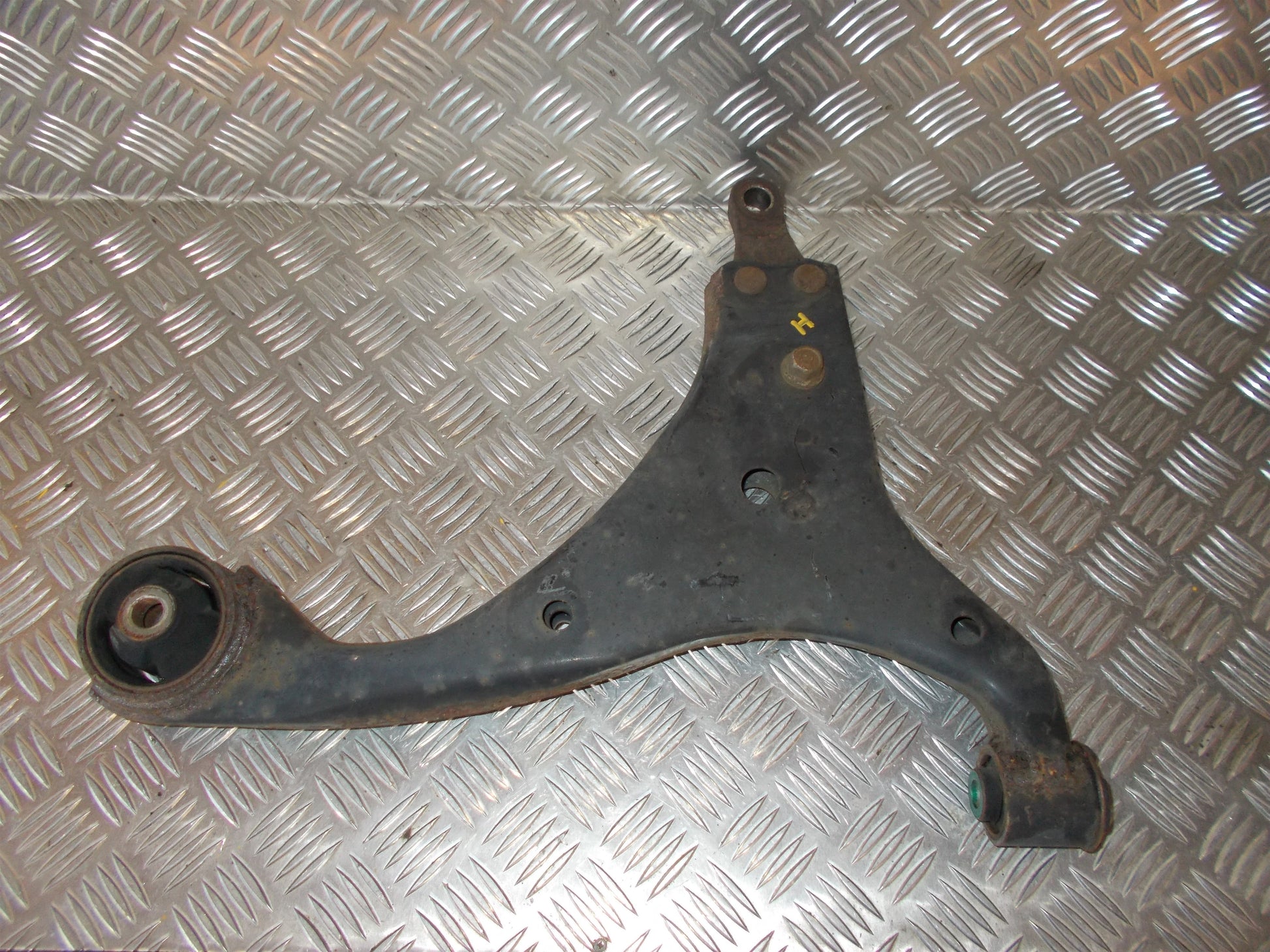 Hyundai I30 TM Bærearm F.N. H Med OEM Nr. 545012H000 Fra Hyundai Ophugger
