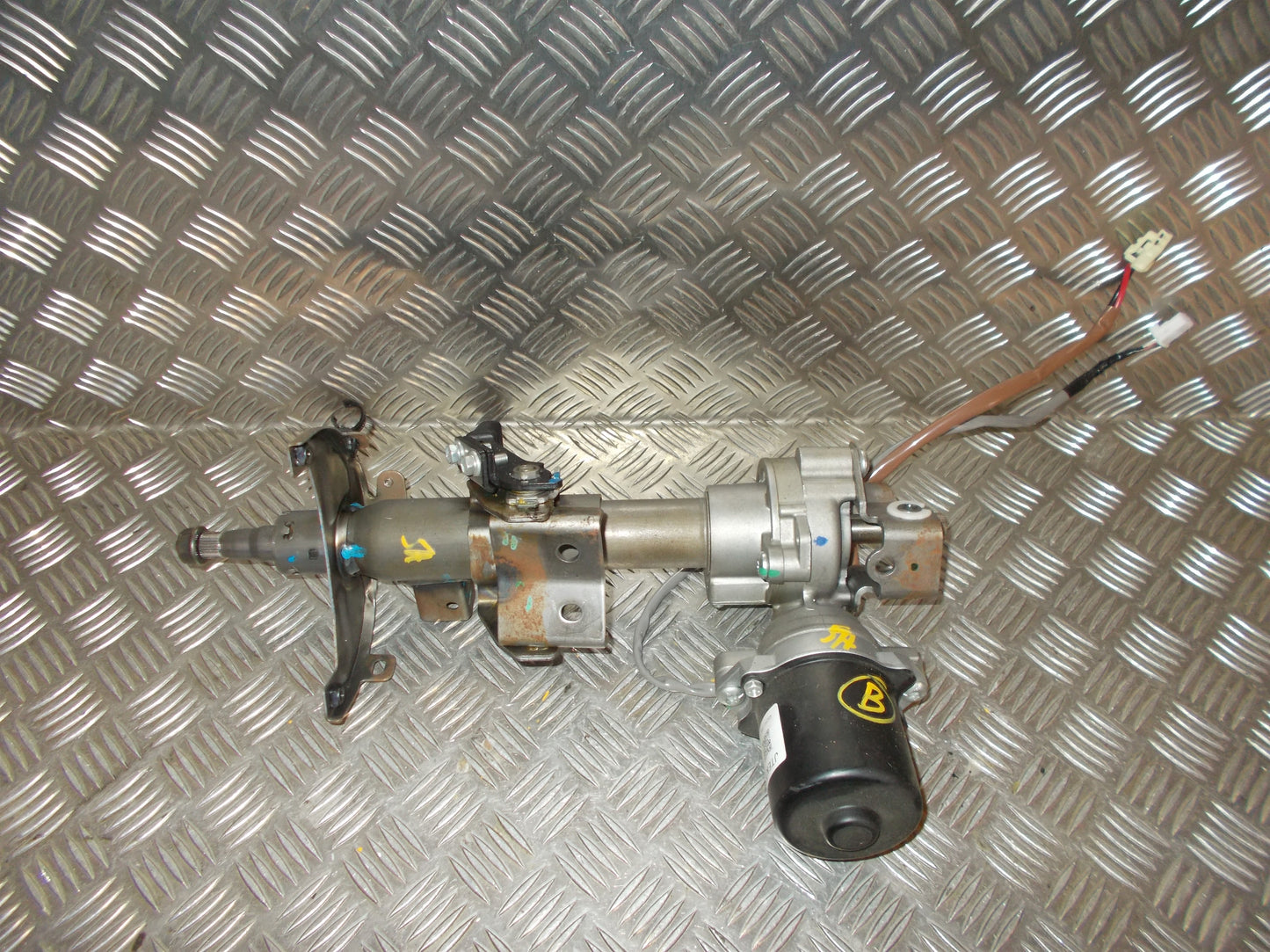 Citroen C1 Ratstamme M/El-Servo Med OEM Nr. 452500H011 Fra Citroen Ophugger