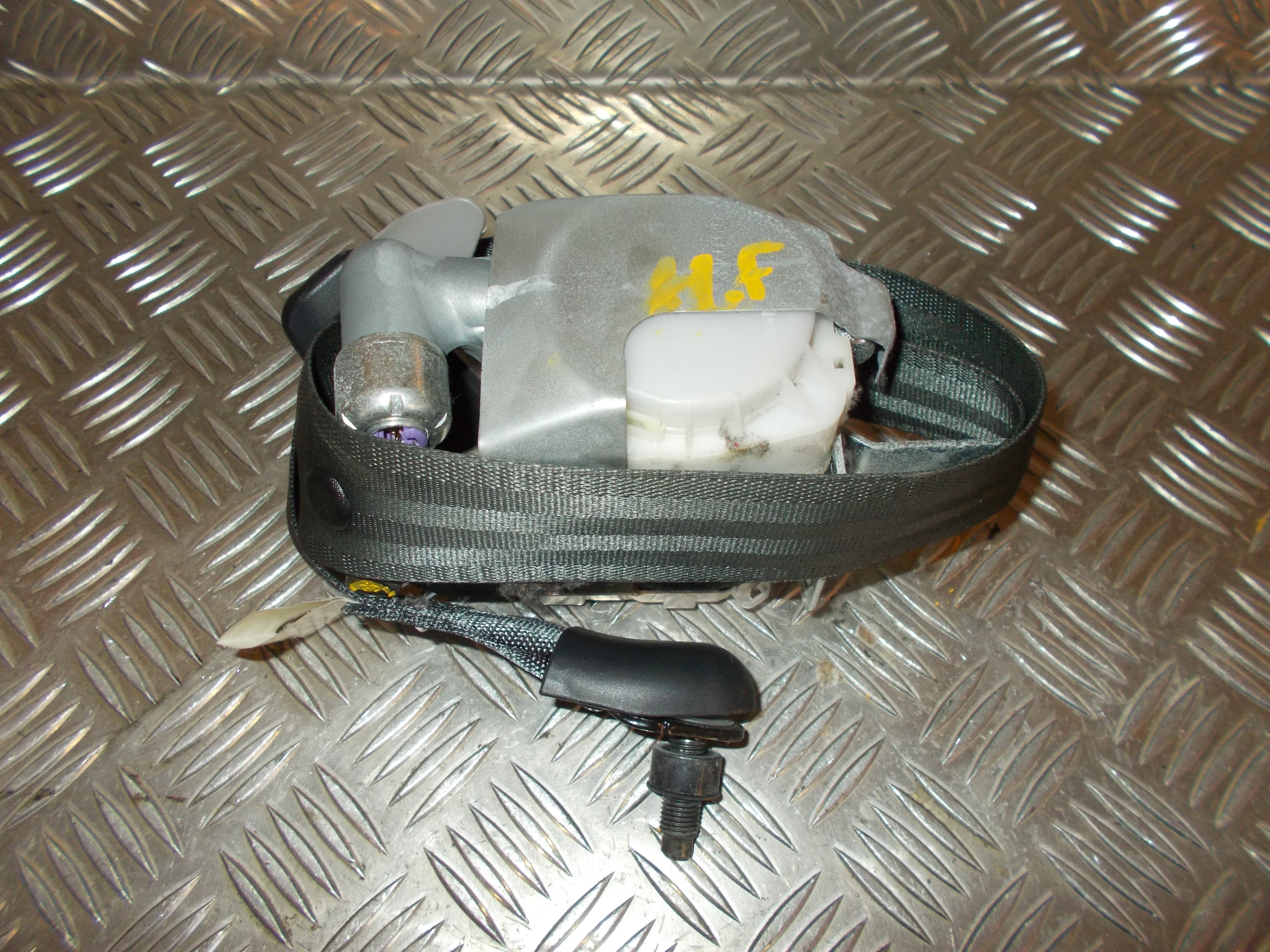 Hyundai I30 Tm Sikkerhedsseler For Med OEM Nr. 888202R900 Fra Hyundai Ophugger
