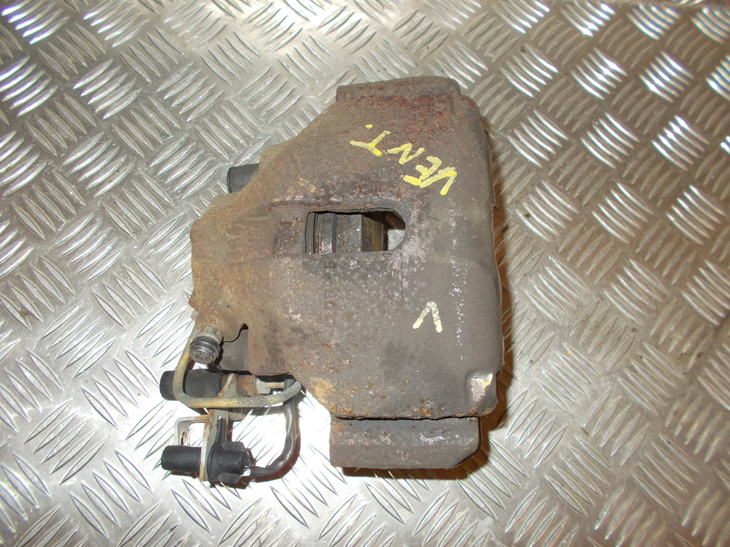 Audi A6 4F Bremsekaliber VF Med OEM Nr. 4F0615123 Fra Audi Ophugger