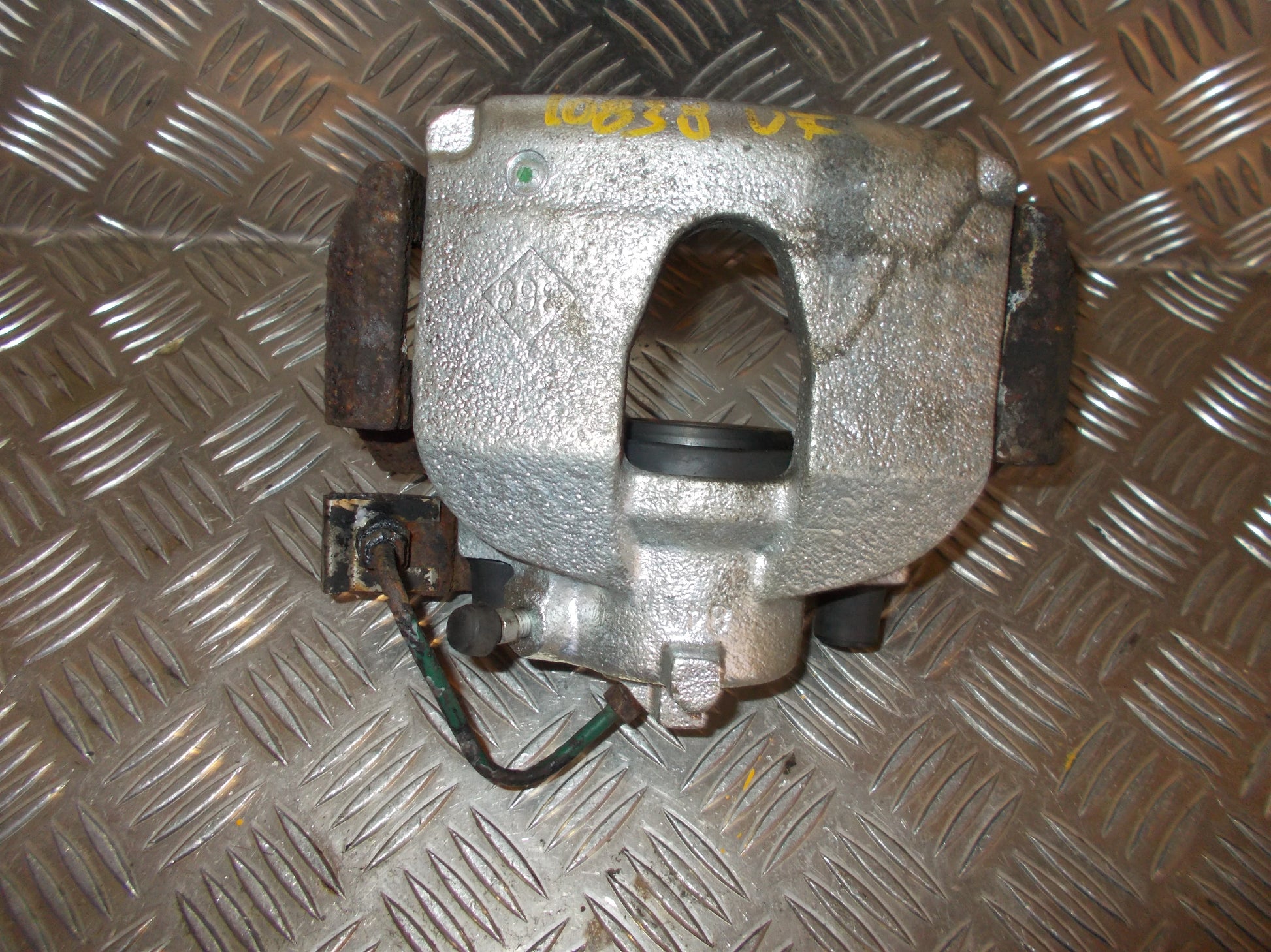 Renault Laguna 2 Bremsekaliber VF Med OEM Nr. Ophugger Fra Renault Ophugger
