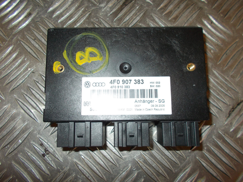 Audi A6 Relæ Diverse Med OEM Nr. 4F0907383 Fra Audi Ophugger