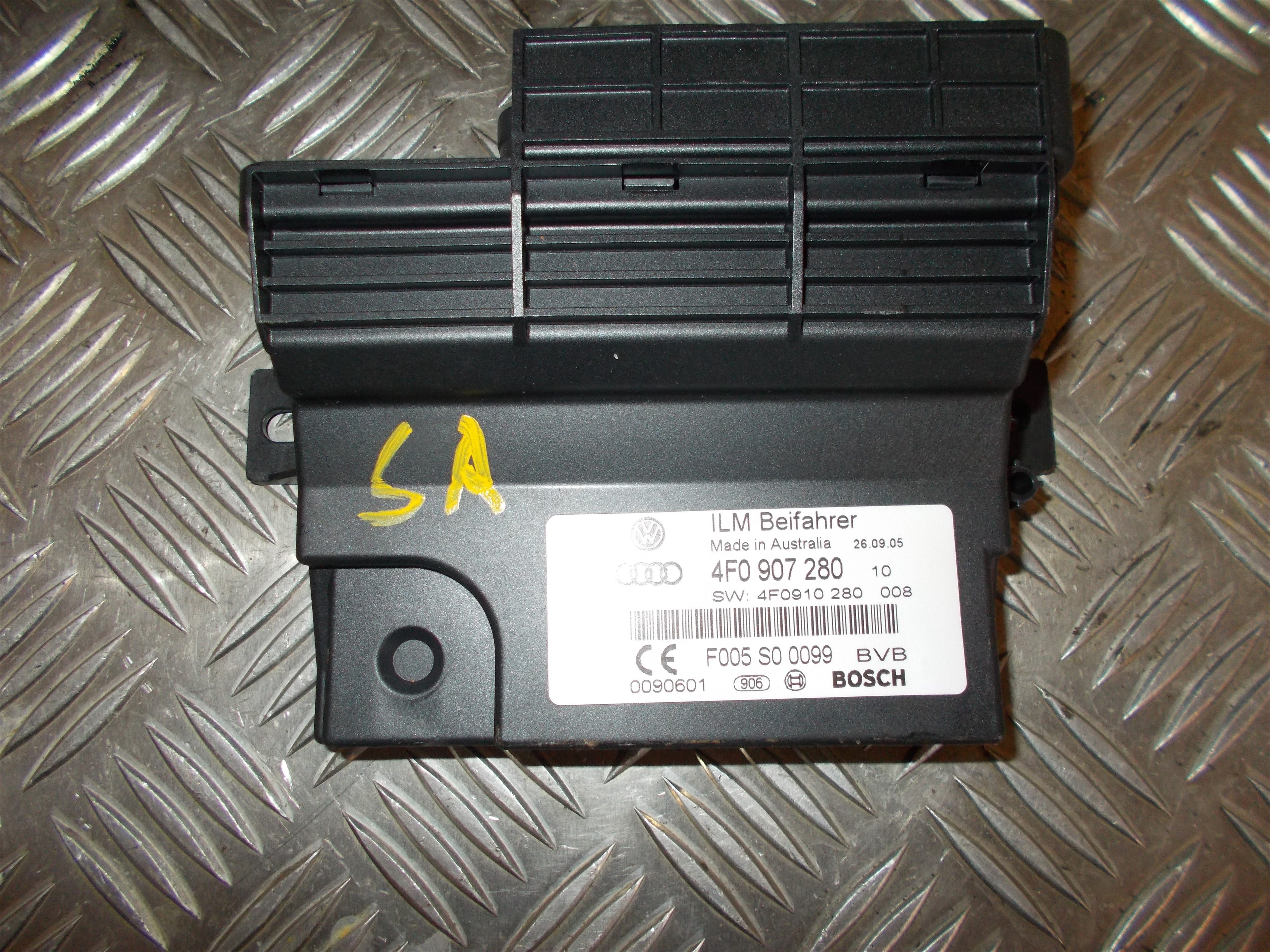 Audi A6 Relæ Diverse Med OEM Nr. 4F0907280 Fra Audi Ophugger