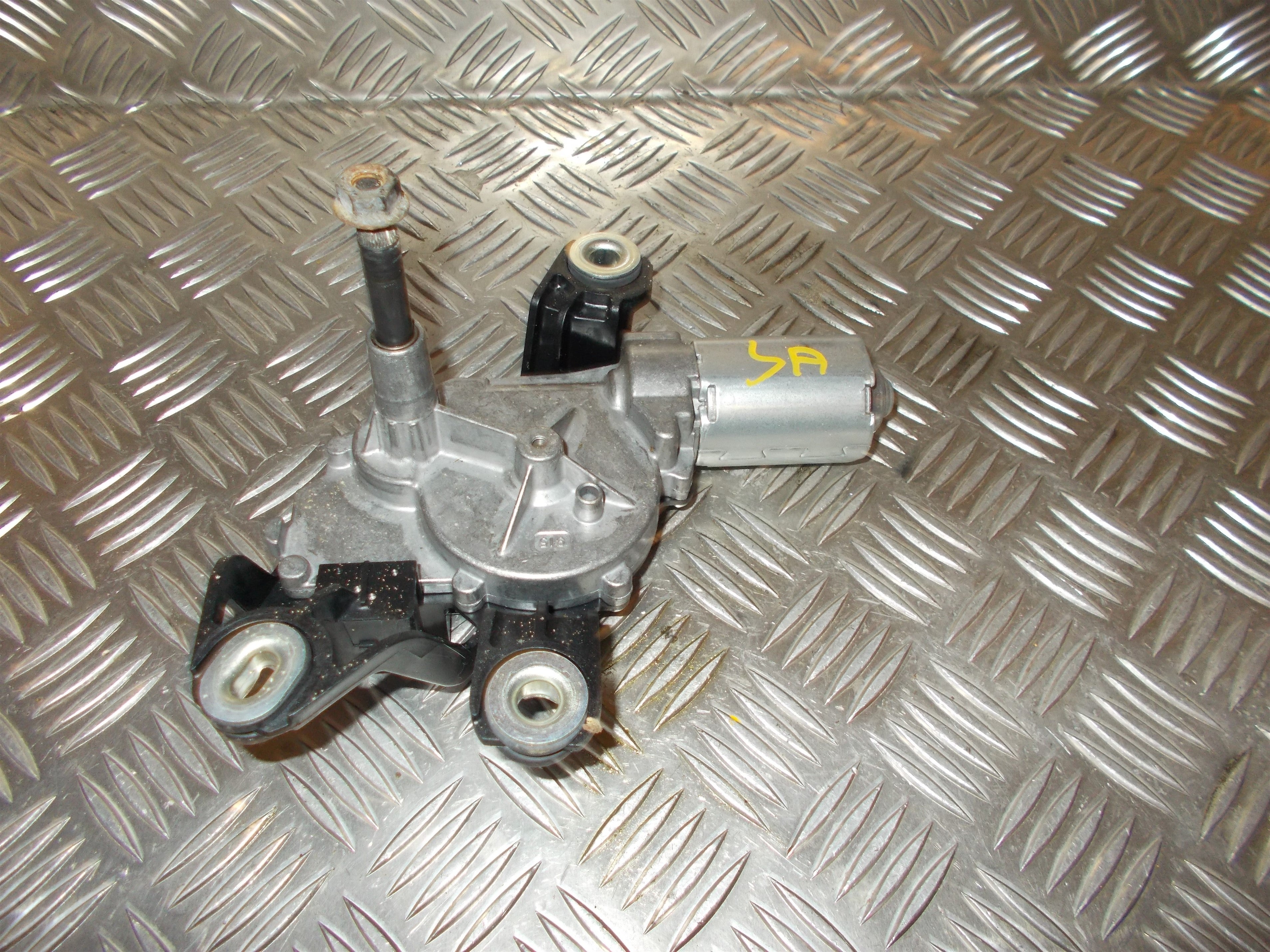 VW Golf 6 1K Bagrudevisker Motor Med OEM Nr. 5K6955711B Fra VW Ophugger