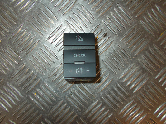 Audi A6 Kontakt Diverse Med OEM Nr. 4F0927123A Fra Audi Ophugger