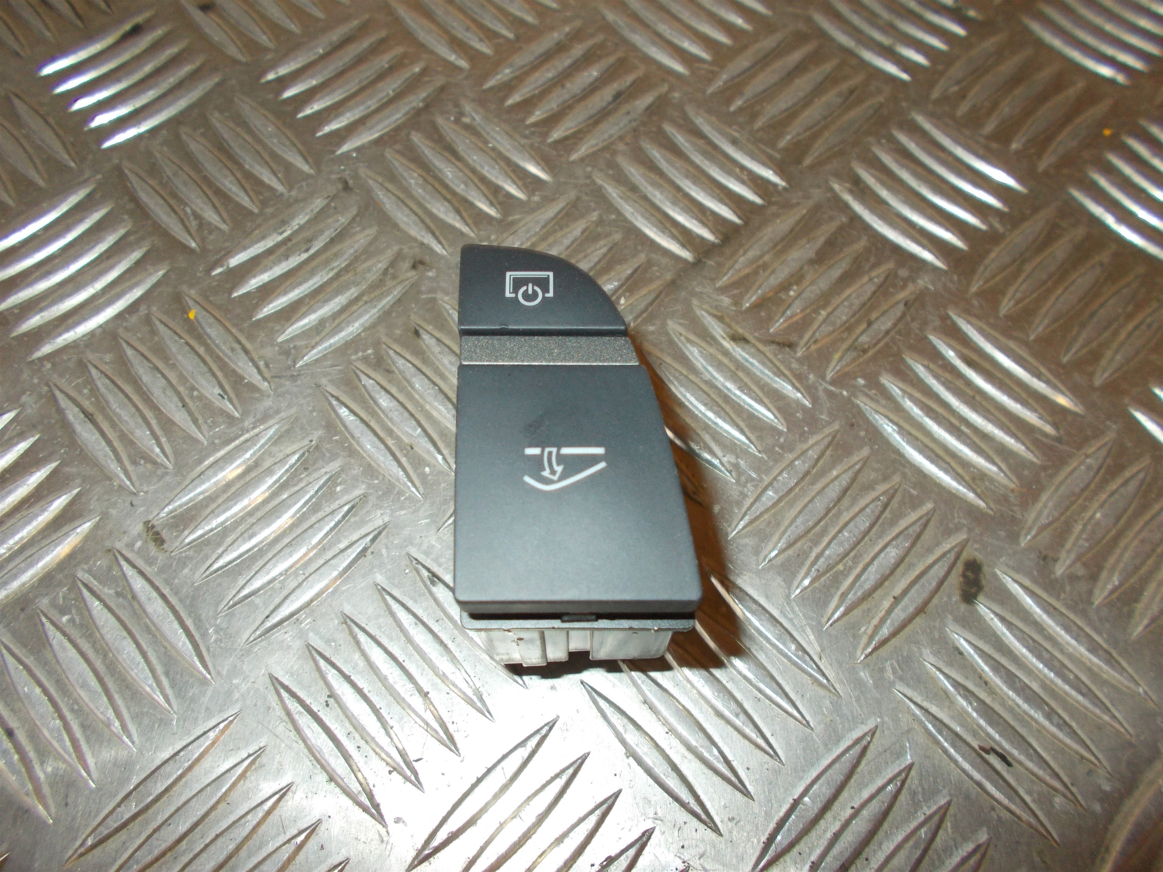 Audi A6 Kontakt Diverse Med OEM Nr. 4F1927227A Fra Audi Ophugger