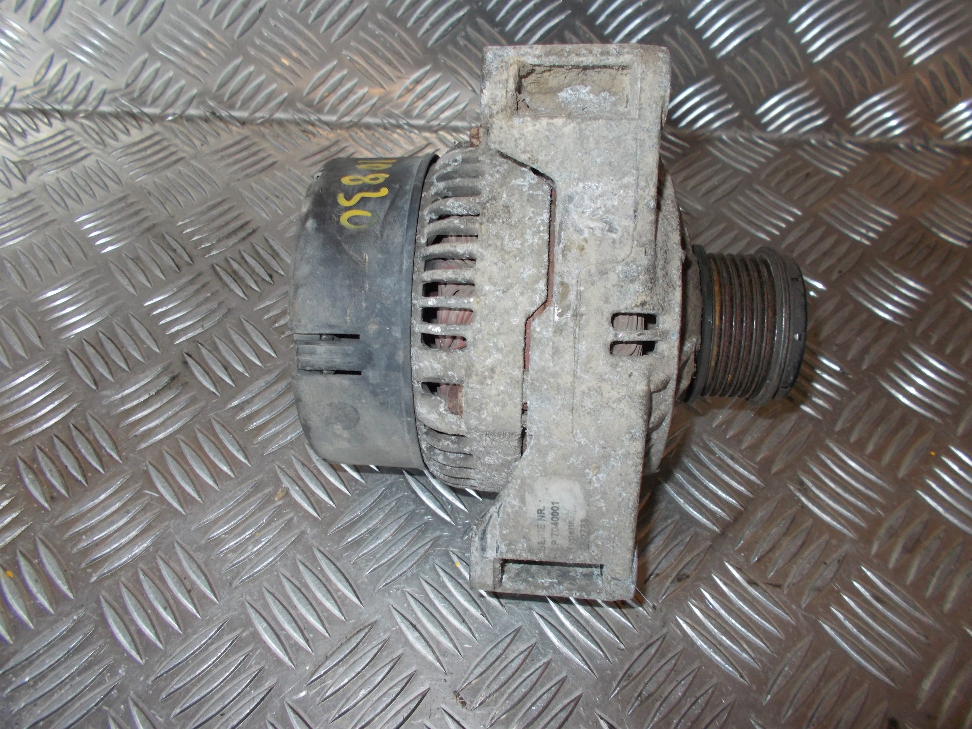 Mercedes Vito W638 Generator Med OEM Nr. A010154080280 Fra Mercedes Ophugger