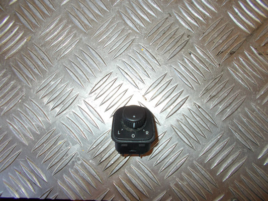 VW Golf 5 1K Kontakt Sidespejl Med OEM Nr. 1K0959565H Fra VW Ophugger