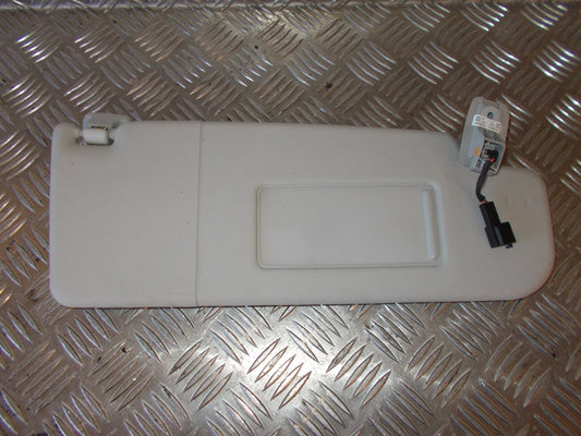 VW Golf 5 1K Solskærm Med OEM Nr. 1K0857552 Fra VW Ophugger