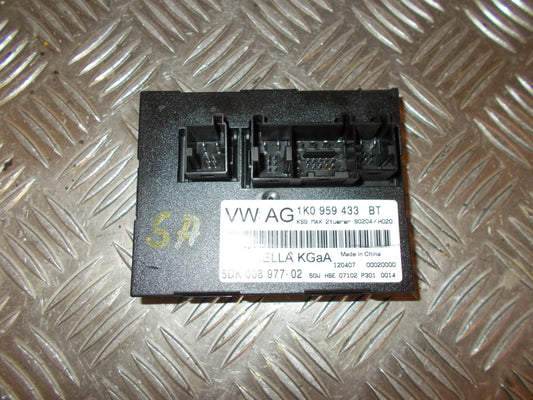VW Golf 5 1K Bcm / Komfortkomputer Med OEM Nr. 1K0959433BT Fra VW Ophugger