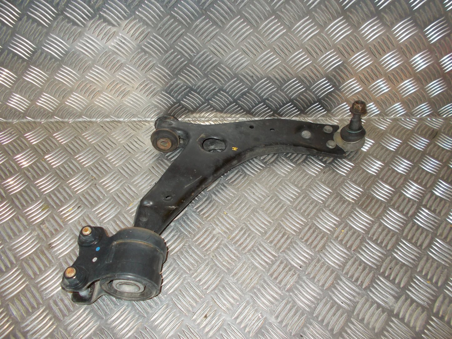 Volvo S40/V50 Bærearm F.N. H Med OEM Nr. 31277462 Fra Volvo Ophugger