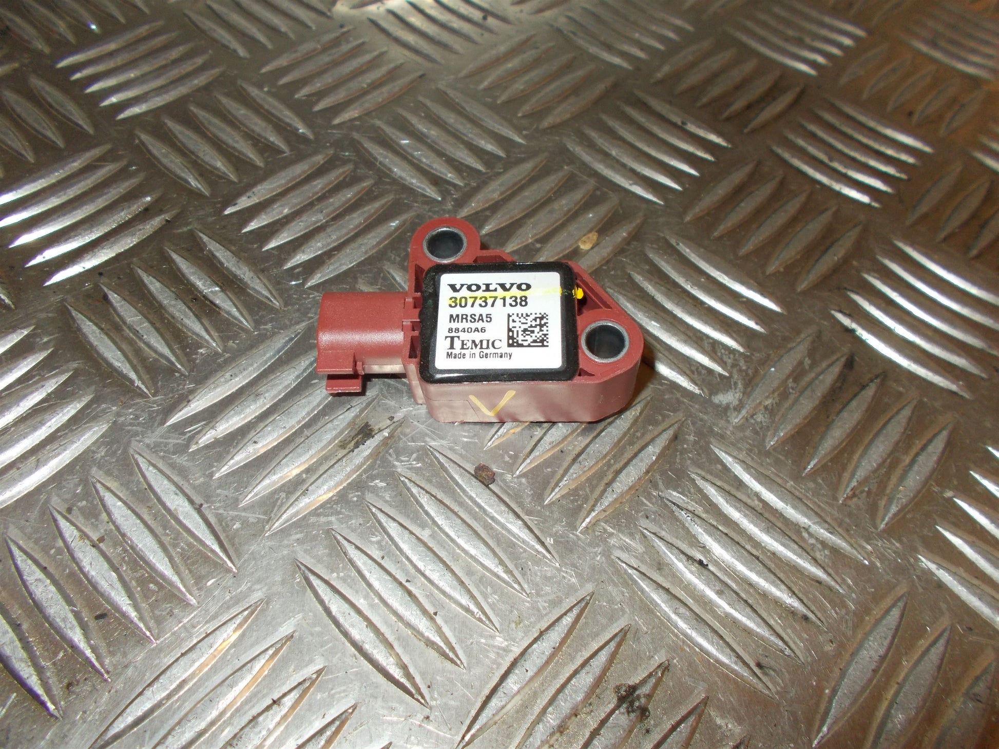 Volvo S40/V50 Airbag Føler Med OEM Nr. 30737138 Fra Volvo Ophugger