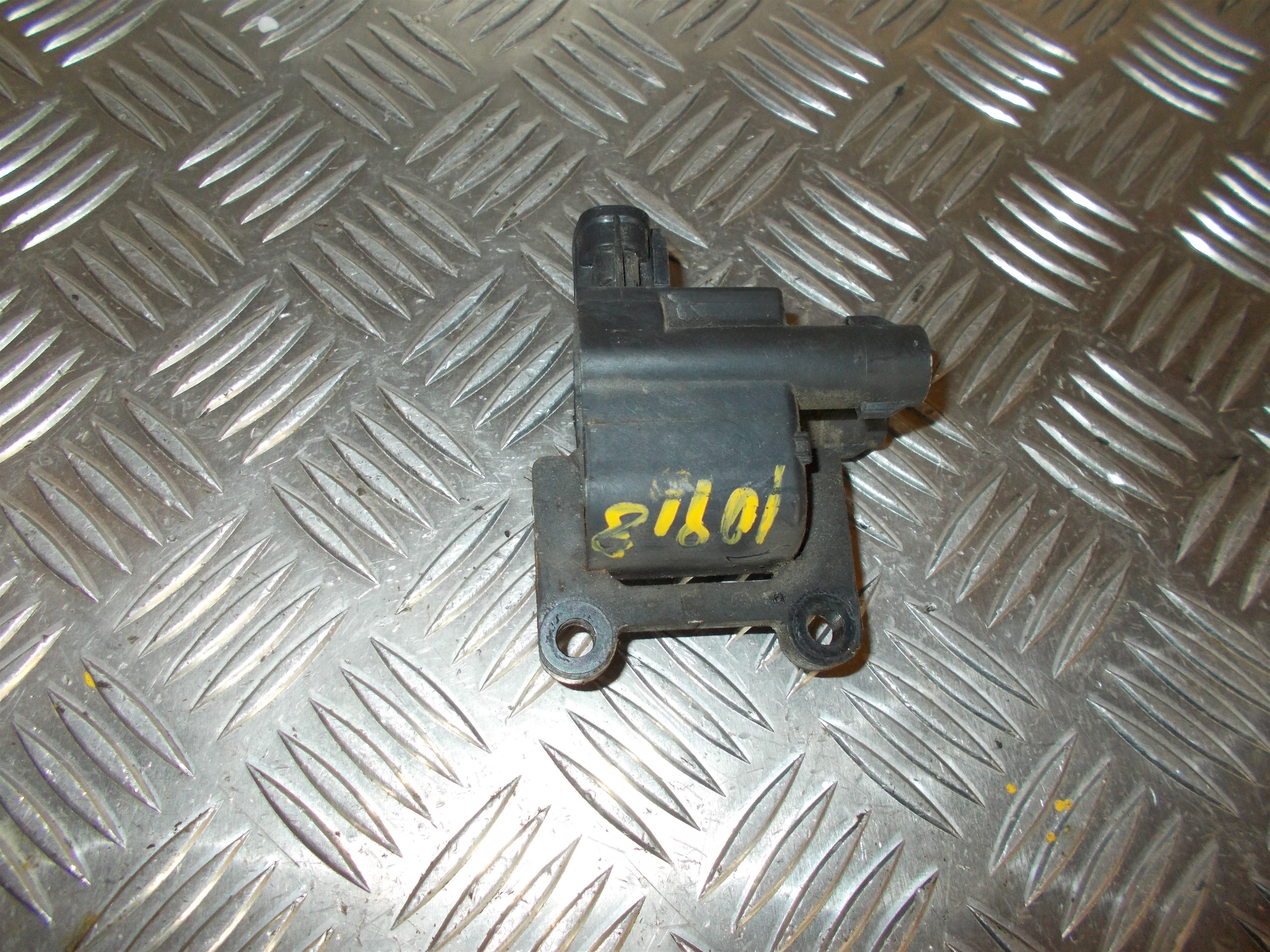 Toyota Corolla 4D/Stc E11 Tændspole El Med OEM Nr. Ophugger Fra Toyota Ophugger