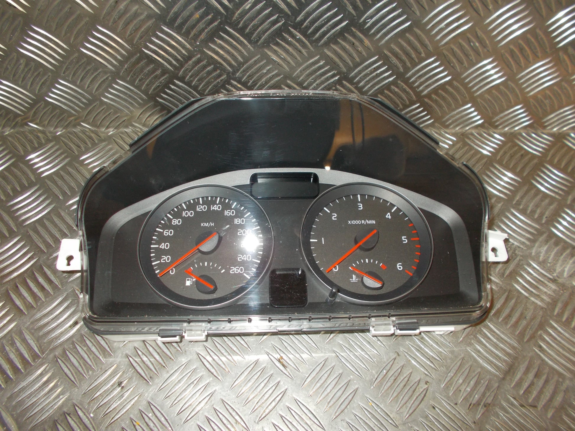 Volvo S40/V50 Speedometer - Instrument Med OEM Nr. 31254776 Fra Volvo Ophugger