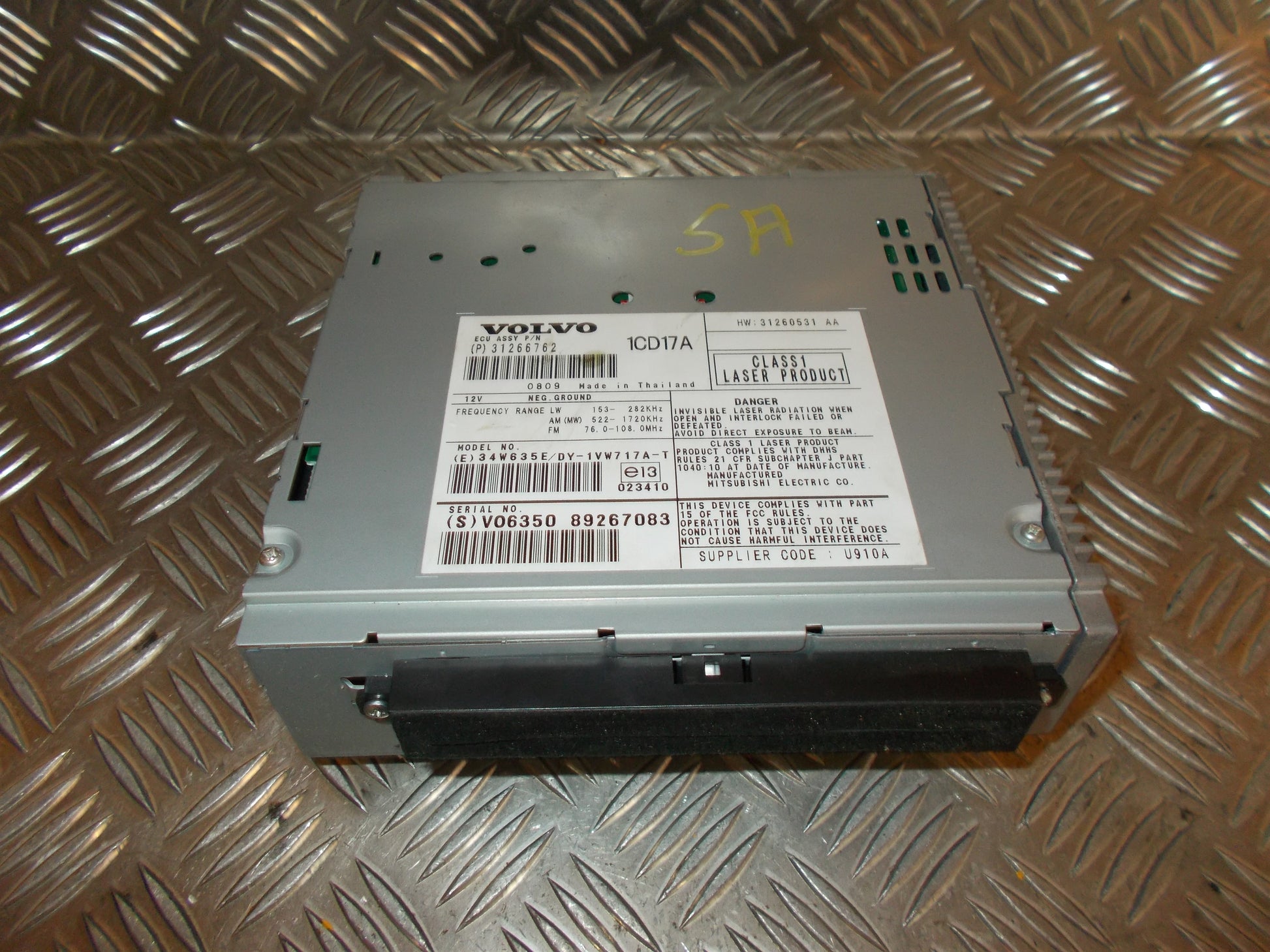 Volvo S40/V50 Radio M/Cd Med OEM Nr. 31266762 Fra Volvo Ophugger